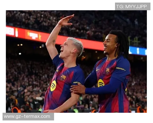 世界杯焦点战巴萨与阿森纳战平争议判罚引发全场热议