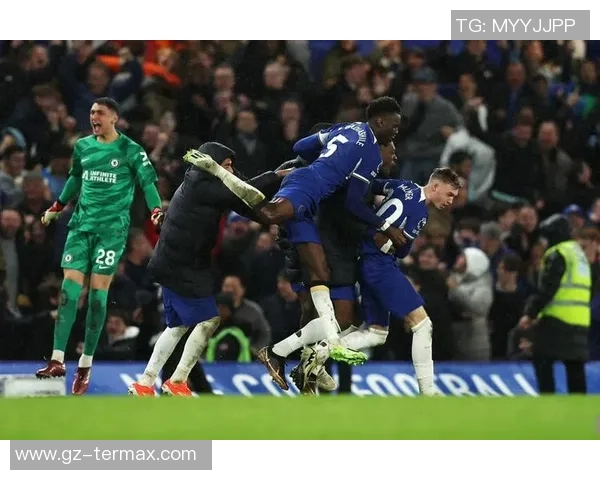 英超精彩对决那不勒斯逆转多特蒙德帽子戏法点燃全场激情