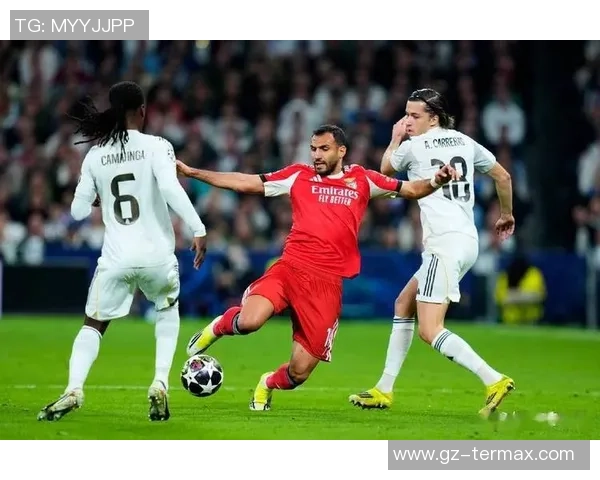 足总杯:本菲卡2-1多特蒙德!逆转瞬间引爆全场十大进球